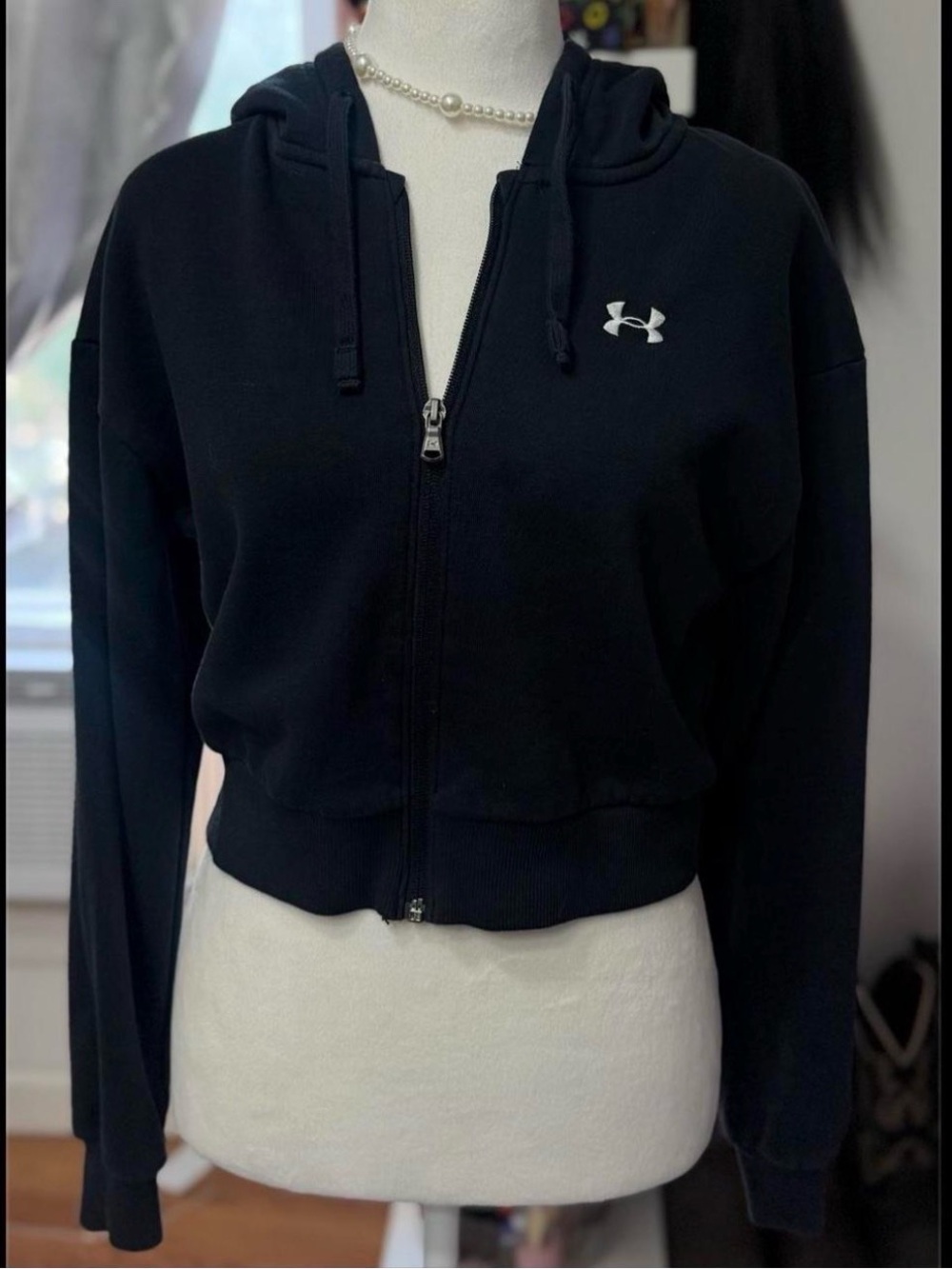 Under Armour Black Women's Cropped Zip Hoodie